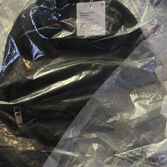Lululemon City Adventurer Backpack II *17L - Picture 2 of 10